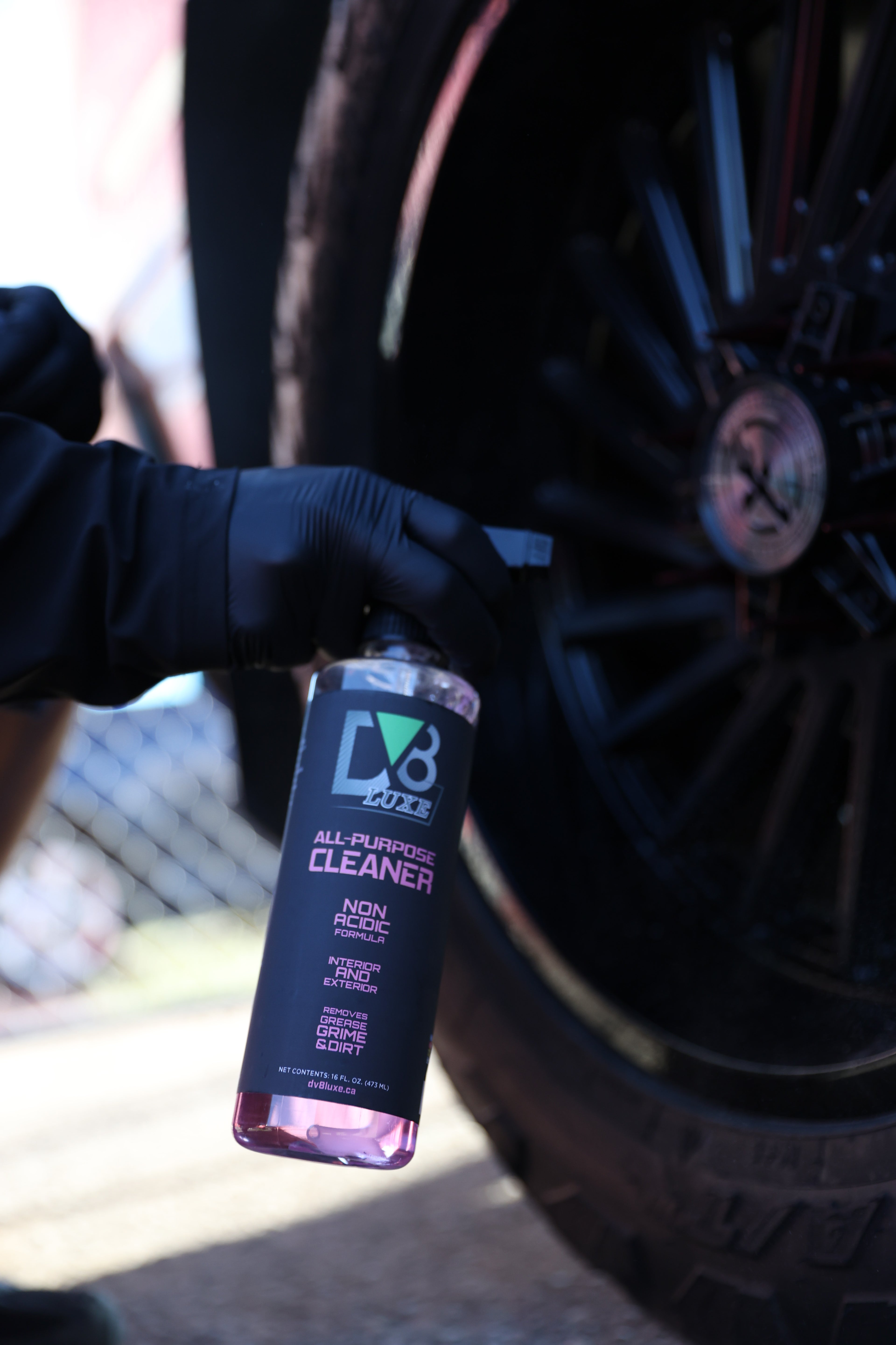 DV8 LUXE ALL-PURPOSE CLEANER